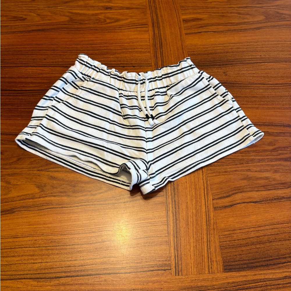 Zara Girls Black Repeat Stripe Knit Pull-on Drawstring Shorts